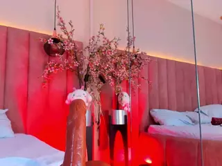CarolineMoreno's Live Sex Cam Show