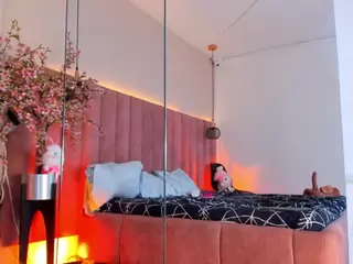 CarolineMoreno's Live Sex Cam Show