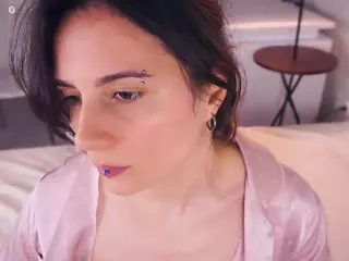 Delly's Live Sex Cam Show