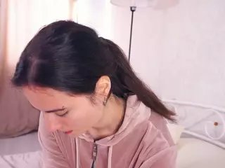 Delly's Live Sex Cam Show