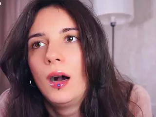 Delly's Live Sex Cam Show