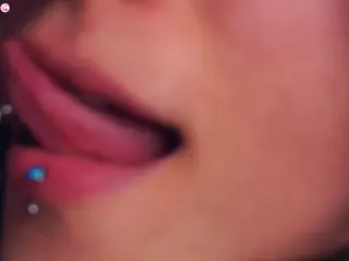 Delly's Live Sex Cam Show