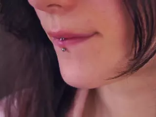 Delly's Live Sex Cam Show