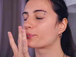Delly's Live Sex Cam Show