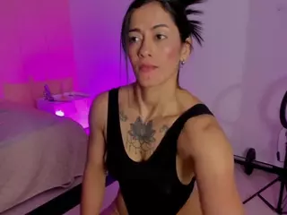 cristal-crossfit4u's Live Sex Cam Show