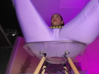 cristal-crossfit4u's Live Sex Cam Show