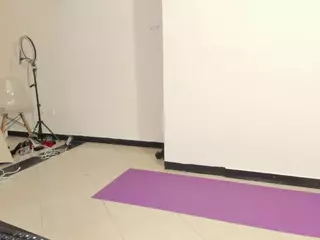 cristal-crossfit4u's Live Sex Cam Show