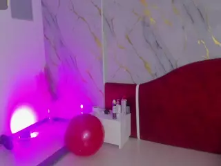 cristal-crossfit4u's Live Sex Cam Show