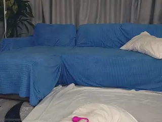 Miranda's Live Sex Cam Show