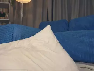 Miranda's Live Sex Cam Show