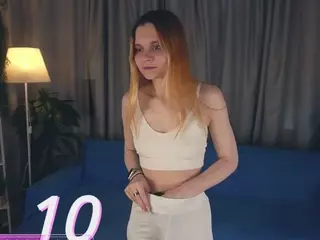 Miranda's Live Sex Cam Show