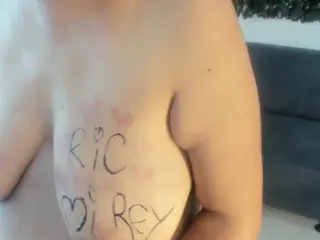 Evelyn-Harpeer's Live Sex Cam Show