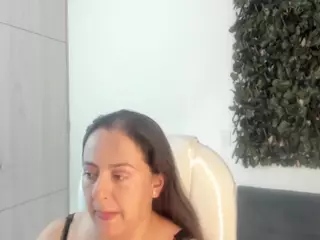 Evelyn-Harpeer's Live Sex Cam Show