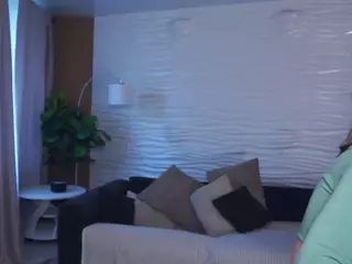Odelina's Live Sex Cam Show