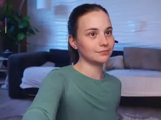 Odelina's Live Sex Cam Show
