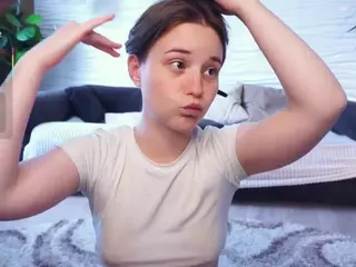 Odelina's Live Sex Cam Show