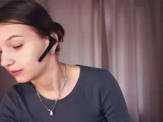 Amelia's Live Sex Cam Show