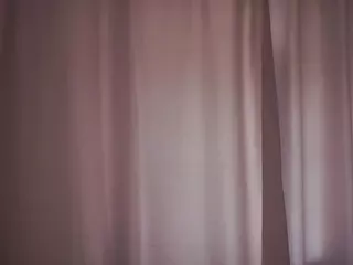 Amelia's Live Sex Cam Show