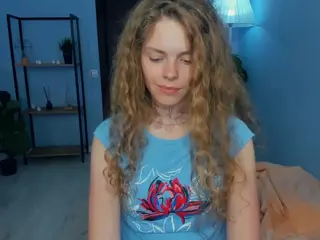 Natalie's Live Sex Cam Show