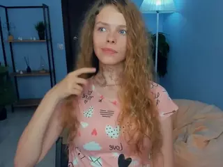 Natalie's Live Sex Cam Show