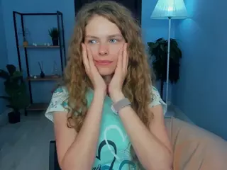 Natalie's Live Sex Cam Show