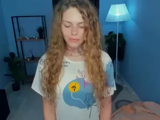 Natalie's Live Sex Cam Show