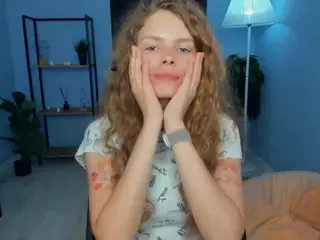 Natalie's Live Sex Cam Show