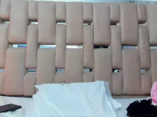 LunaPleasure's Live Sex Cam Show