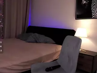 MariamHalloway's Live Sex Cam Show