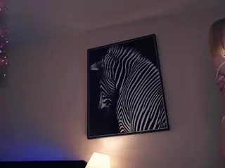 MariamHalloway's Live Sex Cam Show