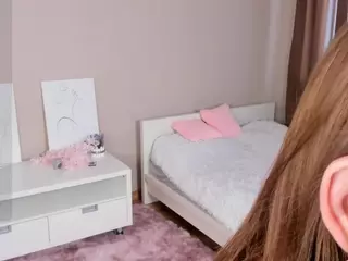 MoiraHeldreth's Live Sex Cam Show