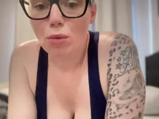 MsSecret's Live Sex Cam Show