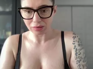 MsSecret's Live Sex Cam Show