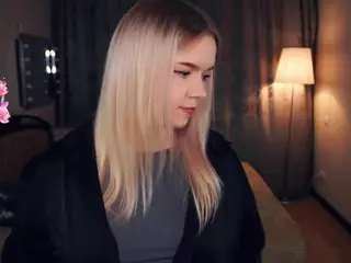 Lora's Live Sex Cam Show