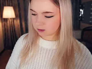 Lora's Live Sex Cam Show