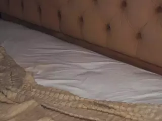 Lora's Live Sex Cam Show