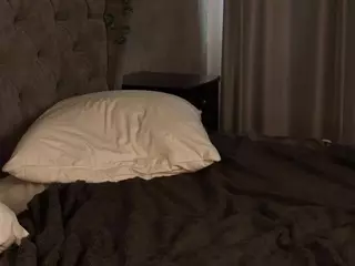 NoreenCovert's Live Sex Cam Show