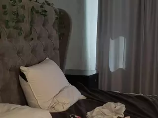 NoreenCovert's Live Sex Cam Show