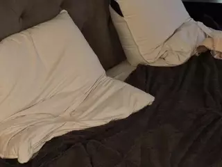 NoreenCovert's Live Sex Cam Show