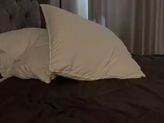 NoreenCovert's Live Sex Cam Show