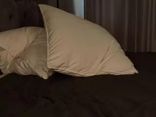 NoreenCovert's Live Sex Cam Show