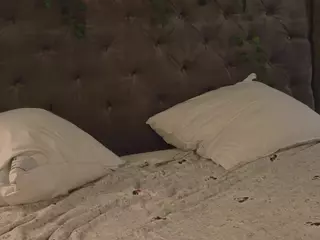 NoreenCovert's Live Sex Cam Show