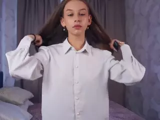 Marina's Live Sex Cam Show
