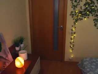 Lilian's Live Sex Cam Show