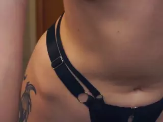 Lilian's Live Sex Cam Show