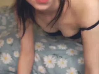 Lilian's Live Sex Cam Show