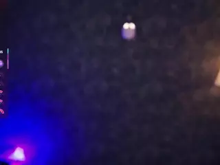 Flora's Live Sex Cam Show