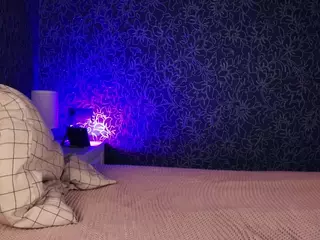 Flora's Live Sex Cam Show