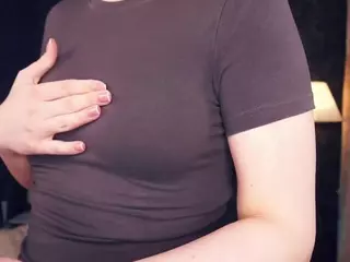 Flora's Live Sex Cam Show