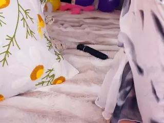Eda's Live Sex Cam Show